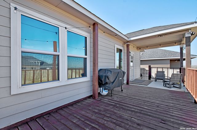 8863 Grey Elm, Elmendorf, TX 78112