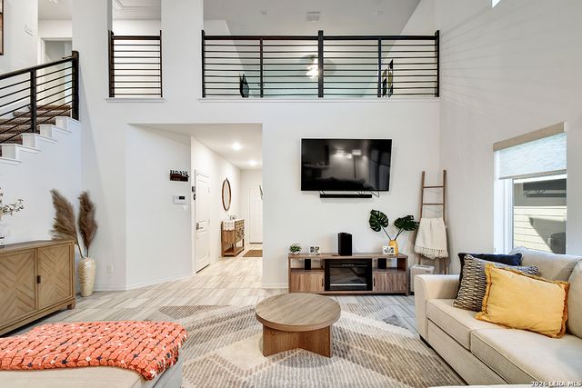 8863 Grey Elm, Elmendorf, TX 78112