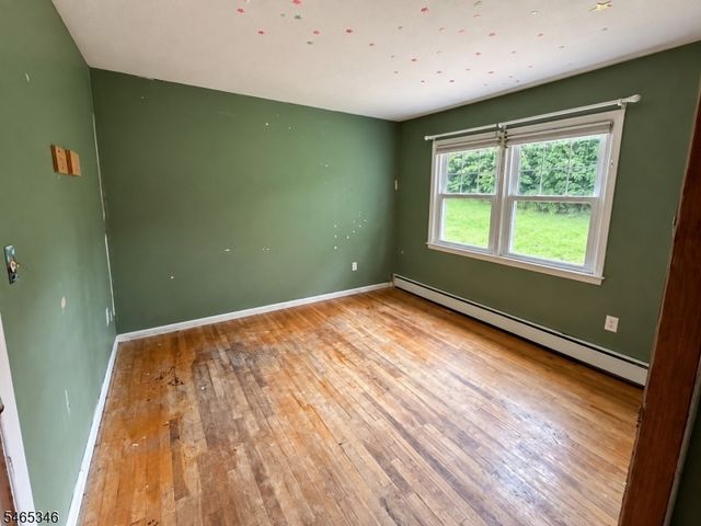 21 Woodland Ave, Butler Boro, NJ 07405