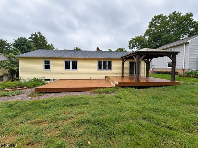 21 Woodland Ave, Butler Boro, NJ 07405