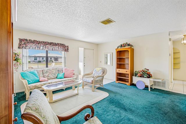647 FORT DUQUESNA DRIVE, Sun City Center, FL 33573