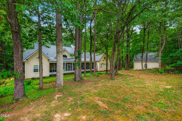 26 Shadymont Drive, Pittsboro, NC 27312