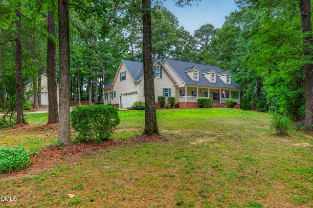 26 Shadymont Drive, Pittsboro, NC 27312
