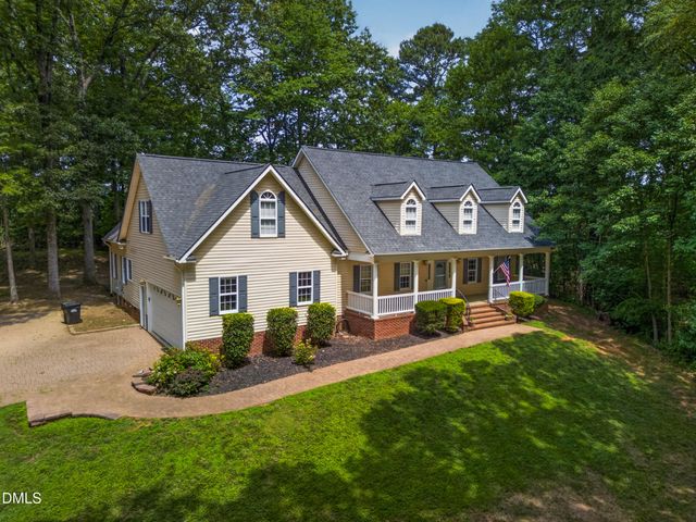 26 Shadymont Drive, Pittsboro, NC 27312