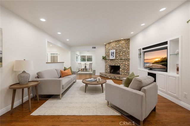 19540 E Dexter, Covina, CA 91724