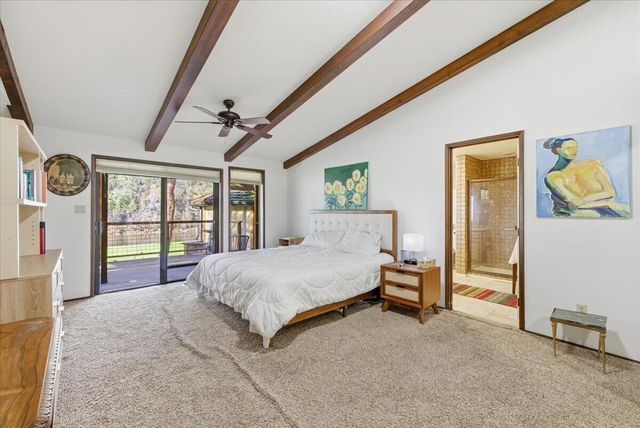 1407 Upper River Road, Gold Hill, OR 97525