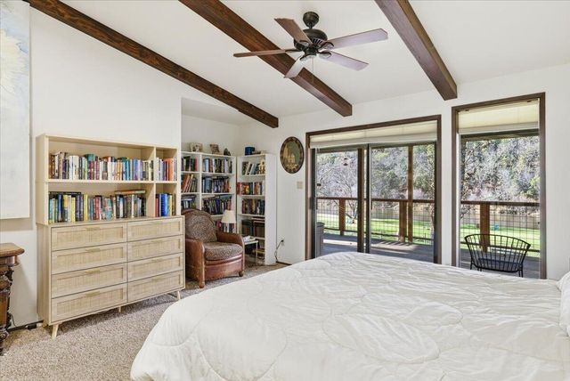 1407 Upper River Road, Gold Hill, OR 97525