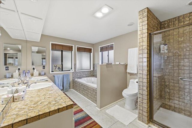 1407 Upper River Road, Gold Hill, OR 97525