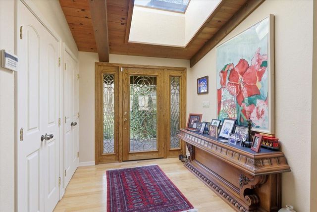 1407 Upper River Road, Gold Hill, OR 97525