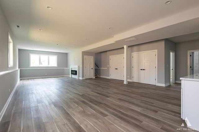 8650 Lockwood Avenue, Burbank, IL 60459