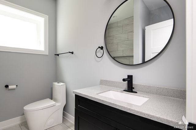 8650 Lockwood Avenue, Burbank, IL 60459