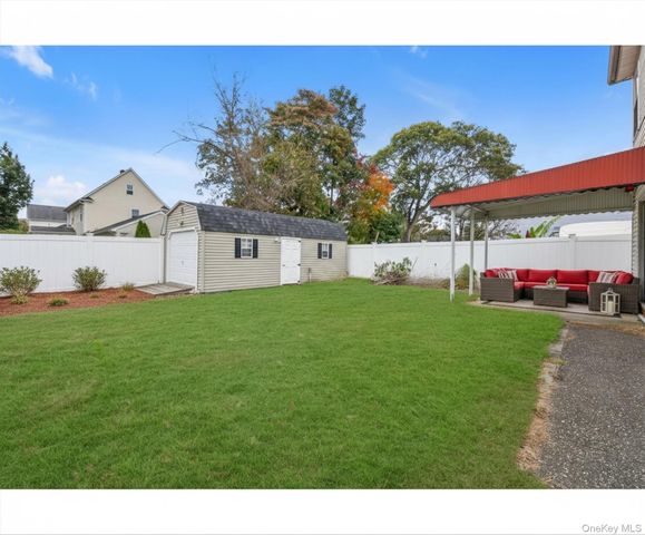 49 Prospect Street, Roosevelt, NY 11575