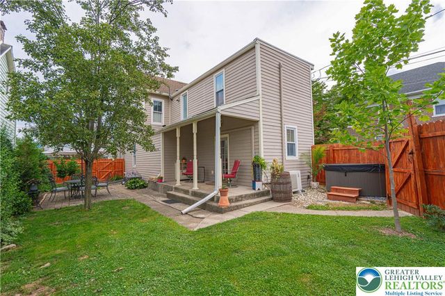 321 East Wall Street, Bethlehem City, PA 18018