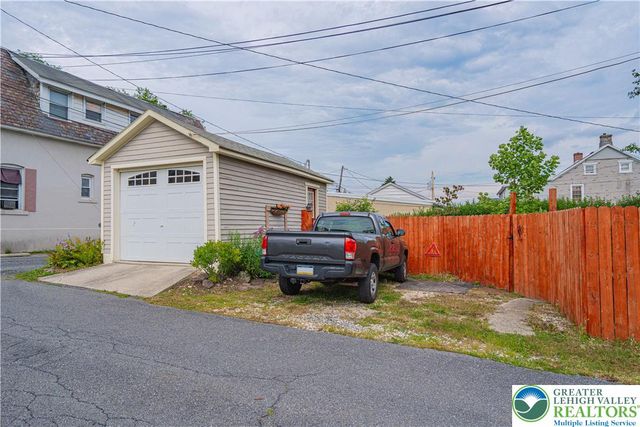 321 East Wall Street, Bethlehem City, PA 18018
