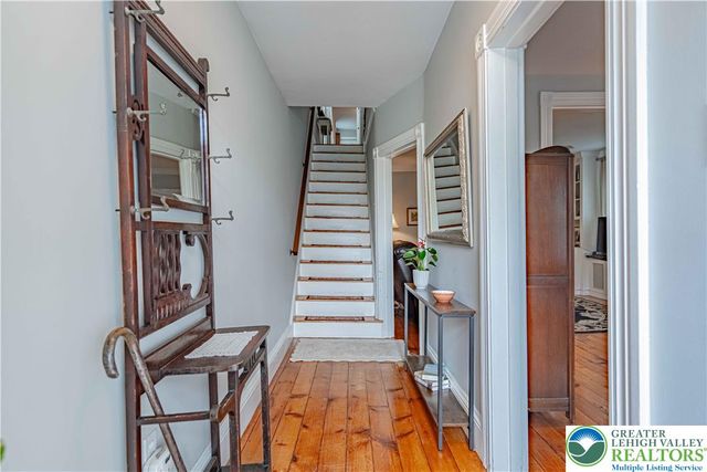 321 East Wall Street, Bethlehem City, PA 18018