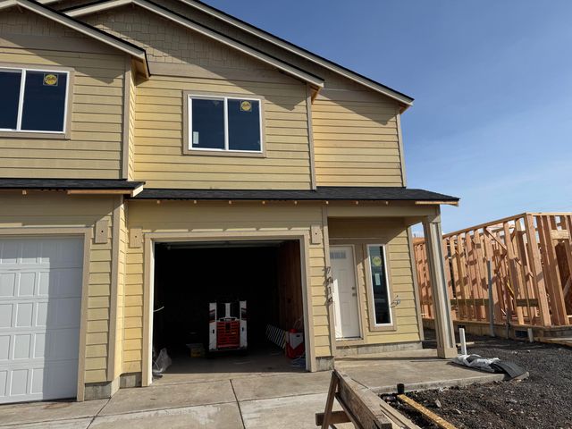 7414 Denman Court, White City, OR 97503