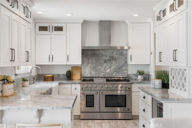2515 Monterey Peninsula, Corona, CA 92882