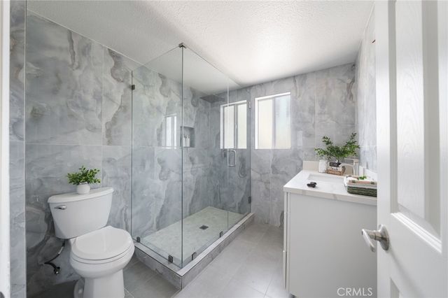 2515 Monterey Peninsula, Corona, CA 92882