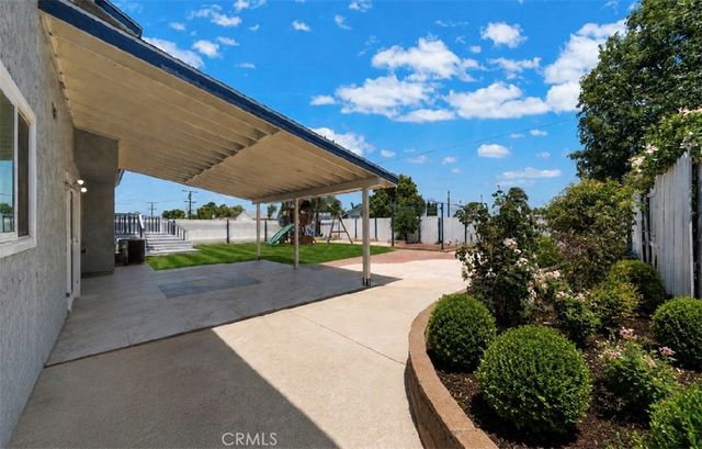 2515 Monterey Peninsula, Corona, CA 92882