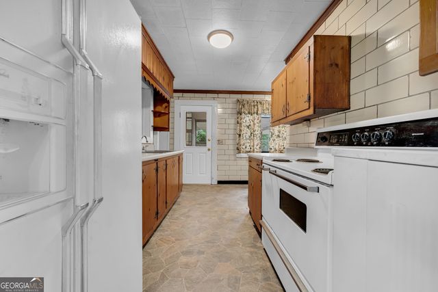 1751 Bowersville Street, Royston, GA 30662