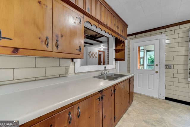 1751 Bowersville Street, Royston, GA 30662