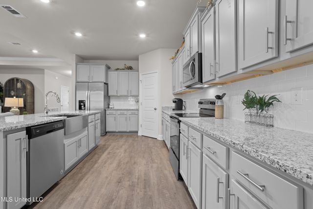 14419 S Swan Road, Gulfport, MS 39503