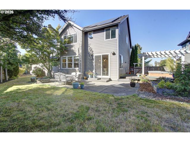 3883 Nw 9TH Loop, Camas, WA 98607