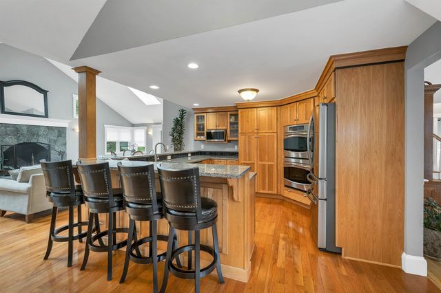 2007 Lafayette Road, Portsmouth, NH 03801