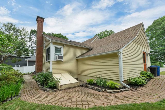 2007 Lafayette Road, Portsmouth, NH 03801