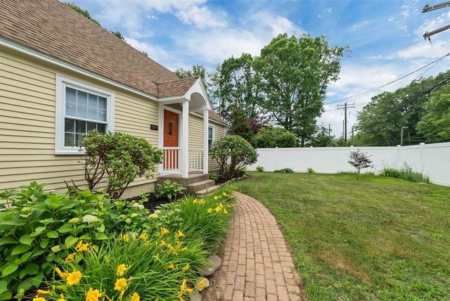 2007 Lafayette Road, Portsmouth, NH 03801