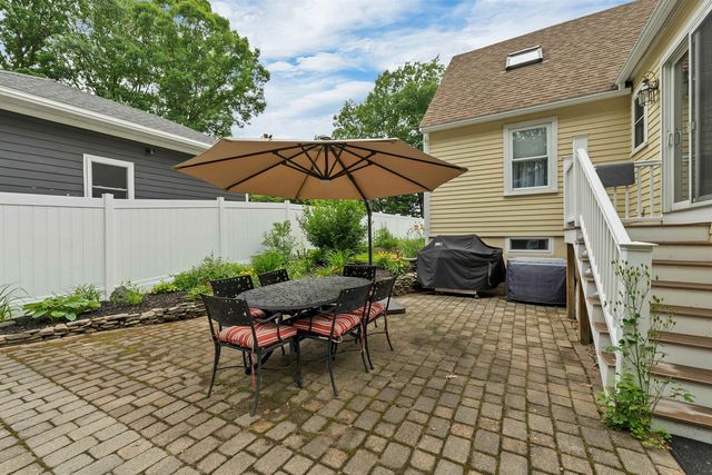 2007 Lafayette Road, Portsmouth, NH 03801