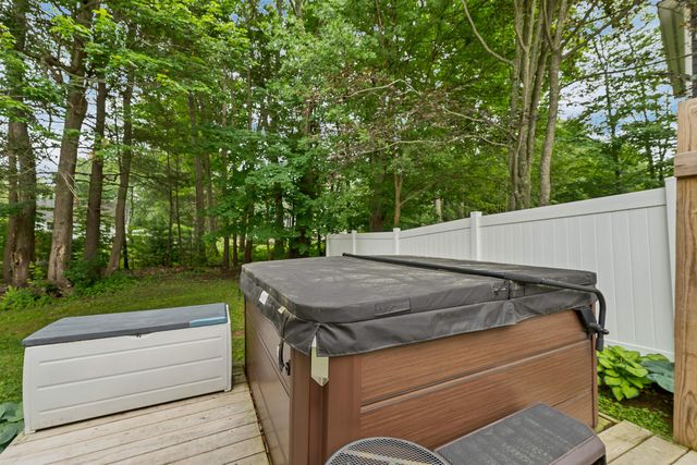2007 Lafayette Road, Portsmouth, NH 03801