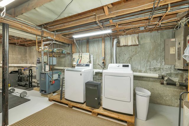 2007 Lafayette Road, Portsmouth, NH 03801