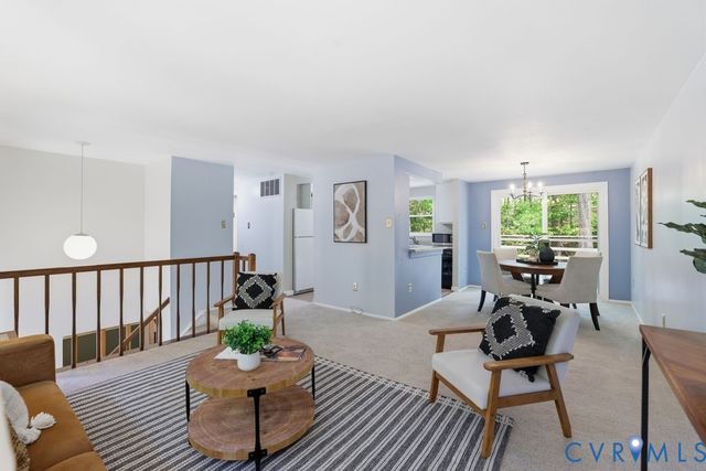 10600 White Rabbit Rd, Midlothian, VA 23235