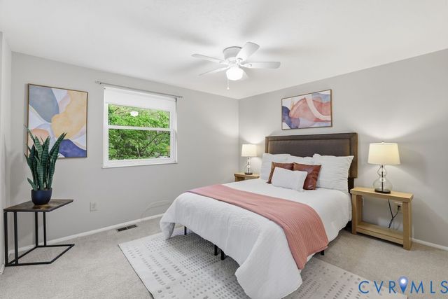 10600 White Rabbit Rd, Midlothian, VA 23235