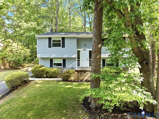 10600 White Rabbit Rd, Midlothian, VA 23235