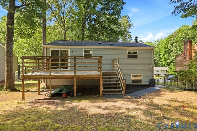 10600 White Rabbit Rd, Midlothian, VA 23235