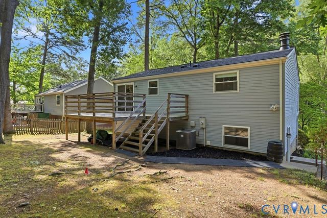 10600 White Rabbit Rd, Midlothian, VA 23235