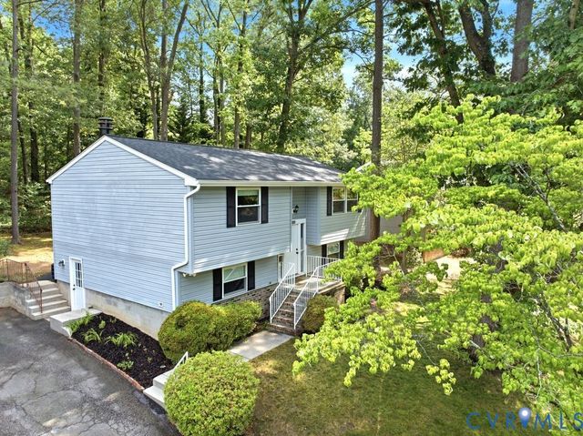 10600 White Rabbit Rd, Midlothian, VA 23235