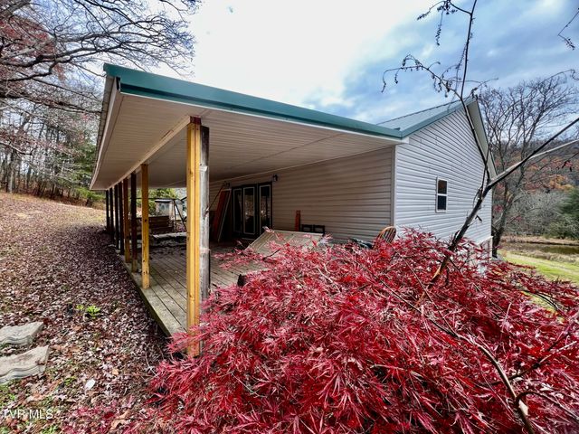 1393 Caney Valley Loop, Surgoinsville, TN 37873