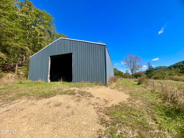 1393 Caney Valley Loop, Surgoinsville, TN 37873
