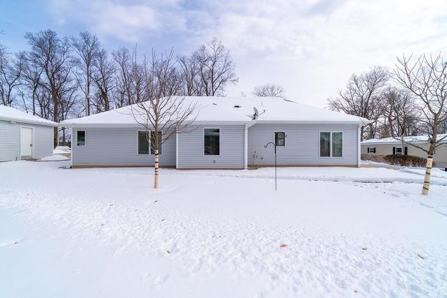 195 Lane 585 Lake James, Fremont, IN 46737