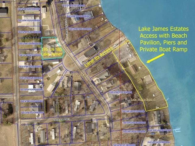 195 Lane 585 Lake James, Fremont, IN 46737