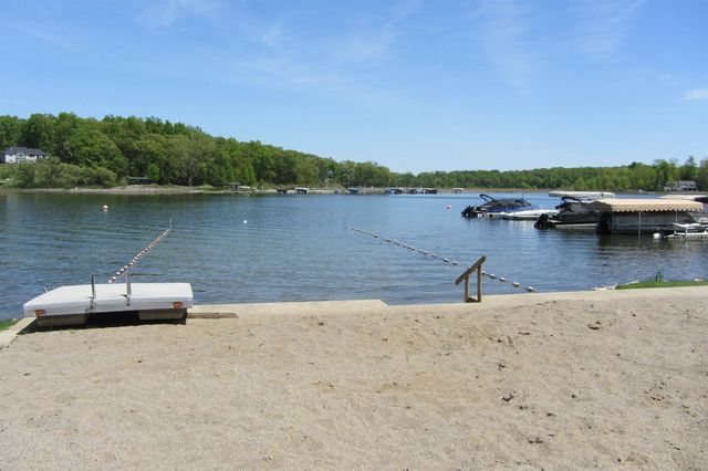 195 Lane 585 Lake James, Fremont, IN 46737