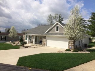 195 Lane 585 Lake James, Fremont, IN 46737