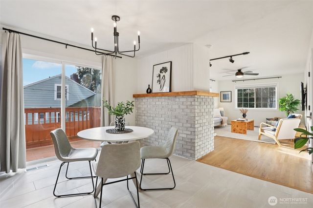 9002 34th Avenue SW, Seattle, WA 98126