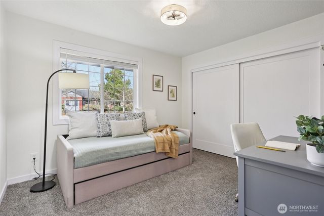 9002 34th Avenue SW, Seattle, WA 98126