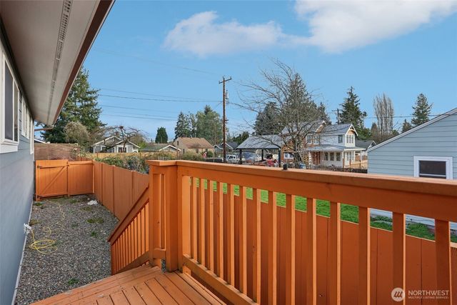 9002 34th Avenue SW, Seattle, WA 98126