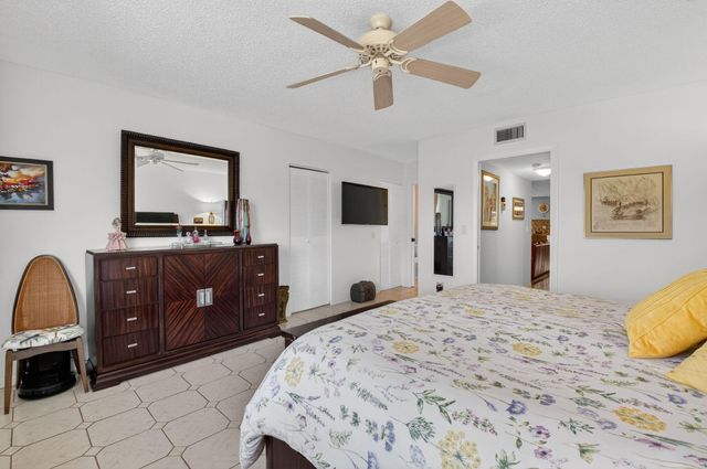 14519 Canalview Drive B, Delray Beach, FL 33484