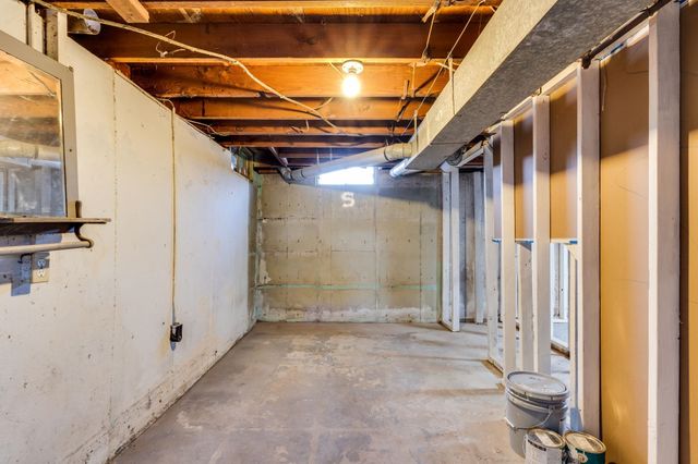 6631 N Kerman St., Park City, KS 67219